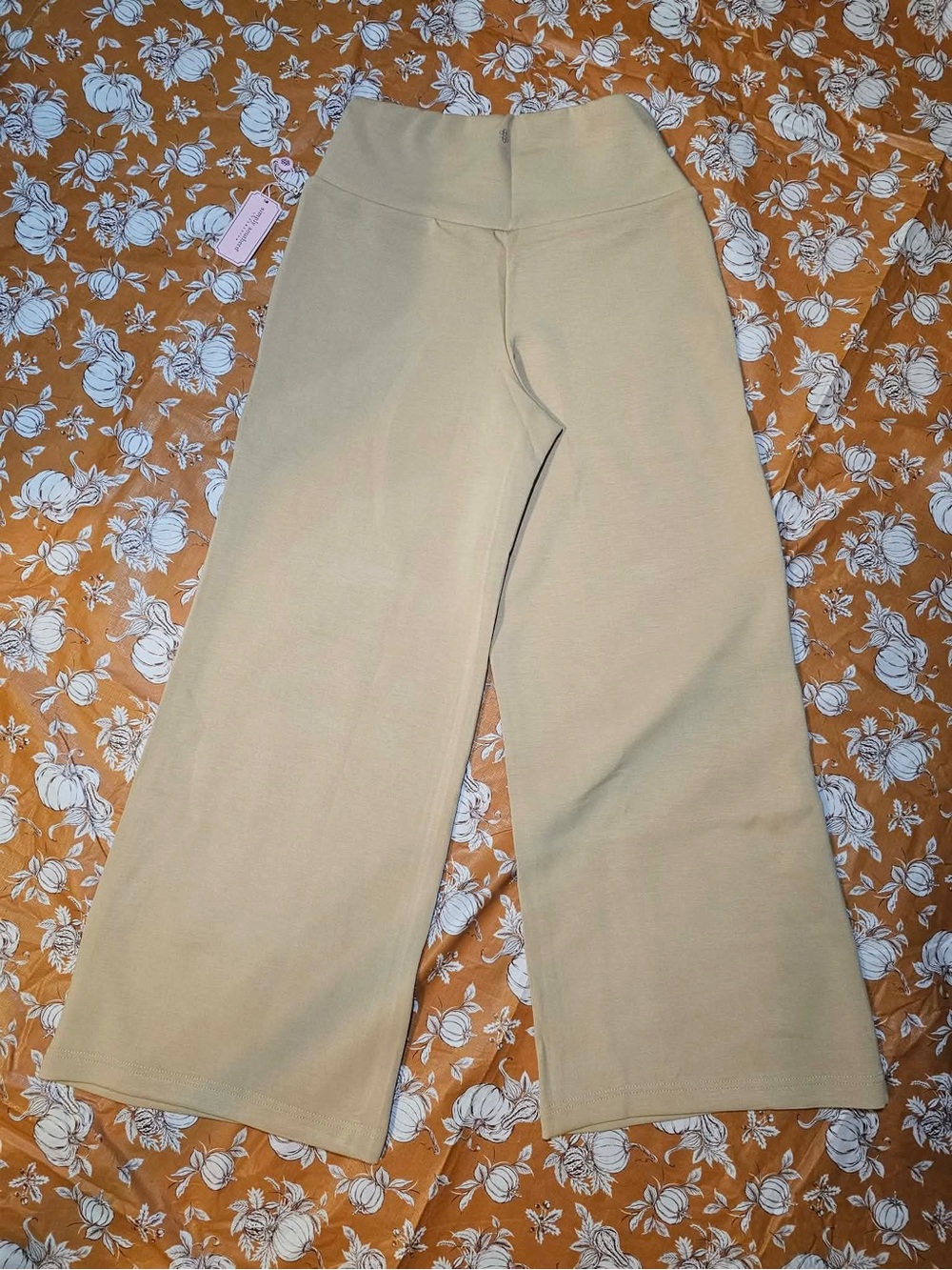 sizes XS-XXL NWT Simply southern buttery soft wide legged leggings